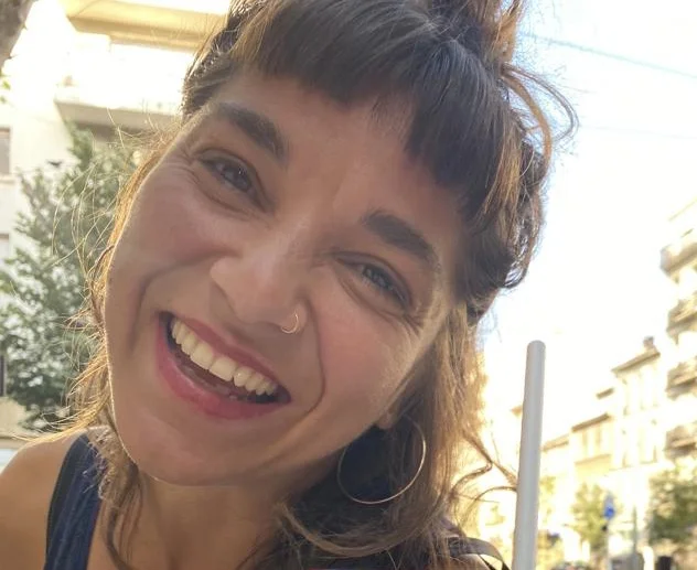Anaya Bini